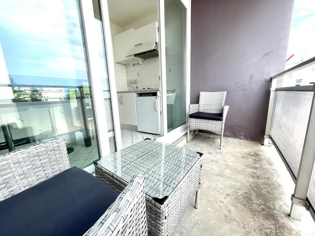 Cool Studio Saint Louis Vicino Stazione/Aereoporto Apartman Kültér fotó