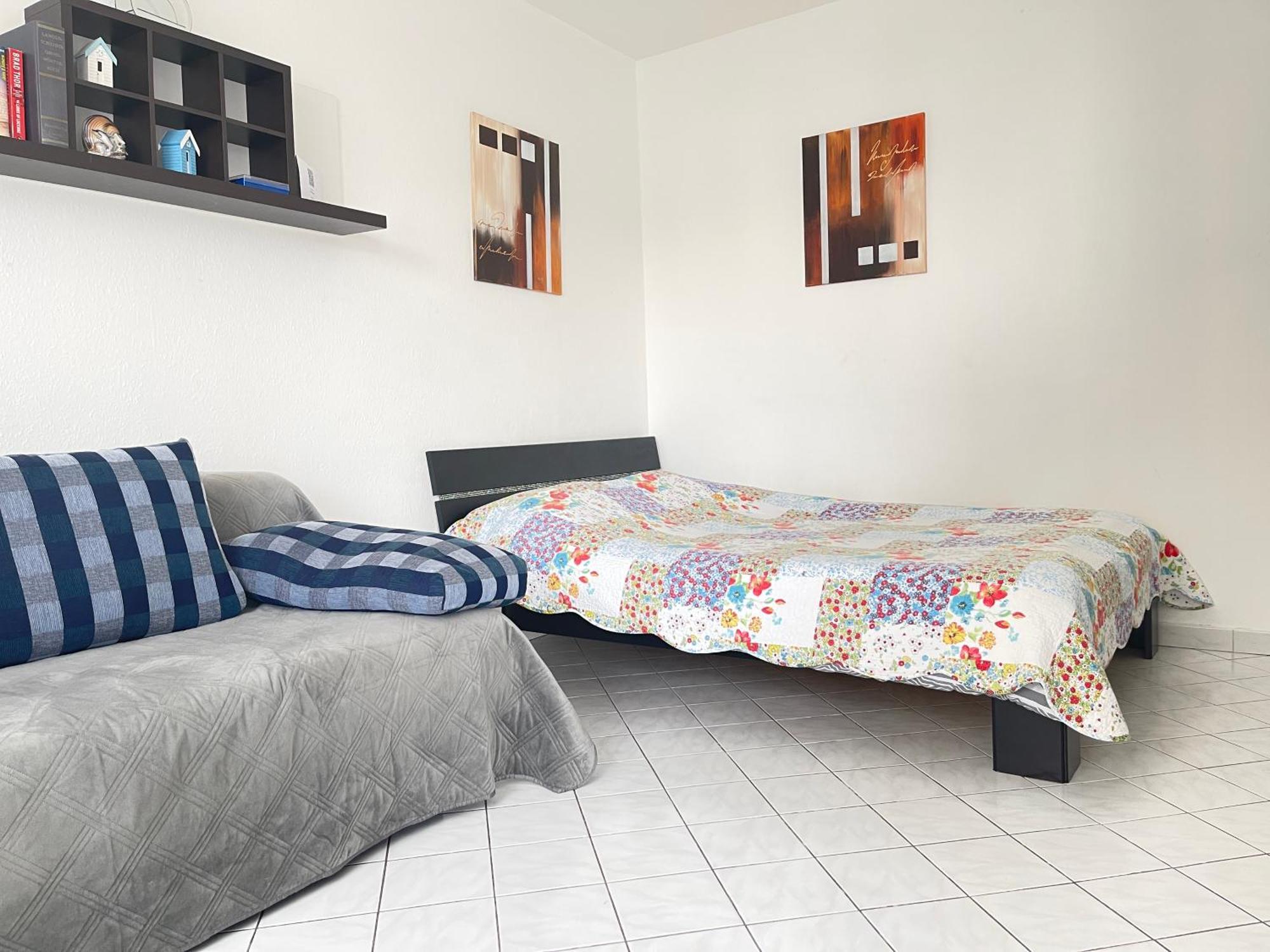 Cool Studio Saint Louis Vicino Stazione/Aereoporto Apartman Kültér fotó